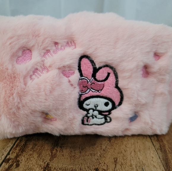 Sanrio My Melody Pink Embroidered Makeup Bag - Picture 13 of 15